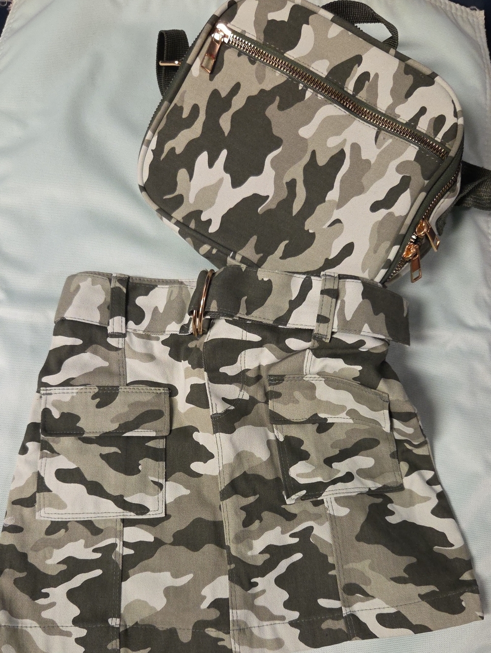 Girls' Camo Utility Skirt with Belt - Green Camo And Lunchbag